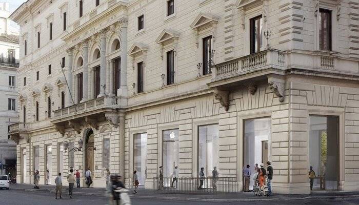 apple-via-del-corso-negozio-apple-roma