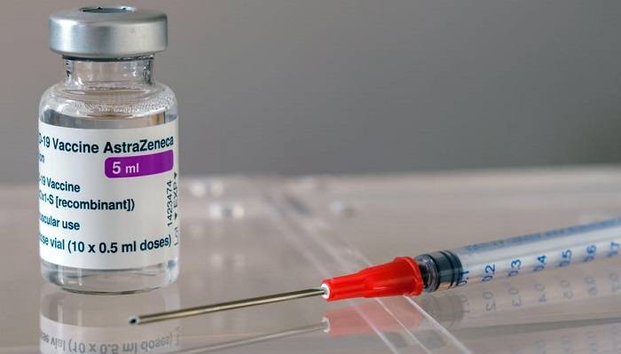 astrazeneca-pfizer-effetti-collaterali-italia